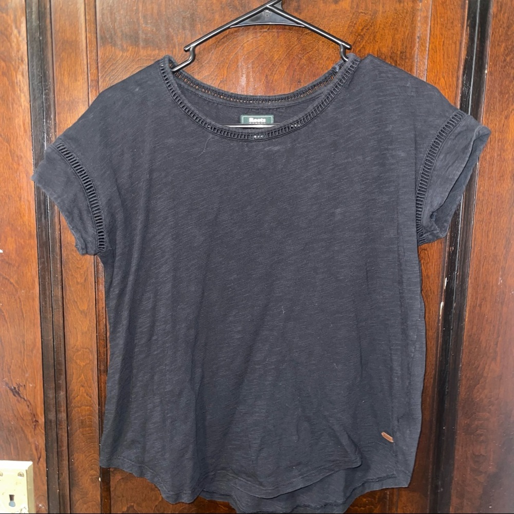 Roots Black Tee